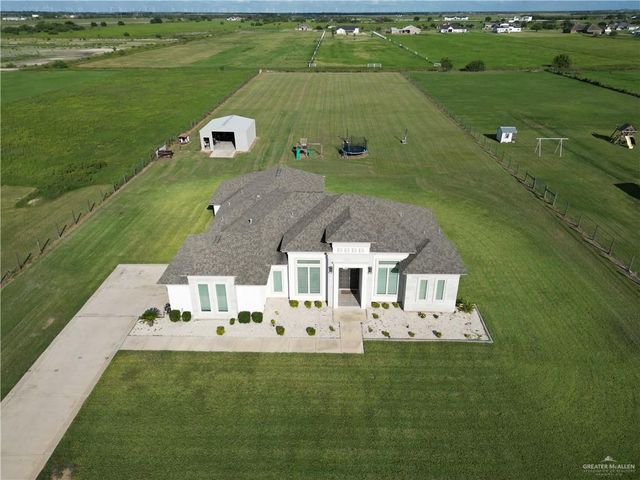 23720 Oak Knoll Drive, Edcouch, TX 78538