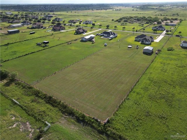 23720 Oak Knoll Drive, Edcouch, TX 78538