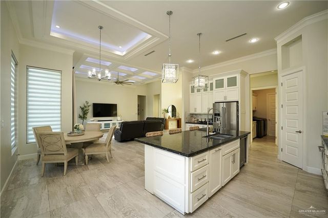 23720 Oak Knoll Drive, Edcouch, TX 78538