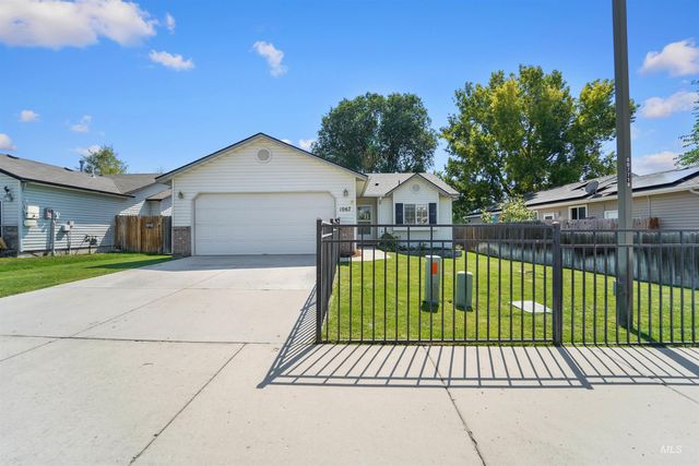 1067 W Pouch St, Kuna, ID 83634