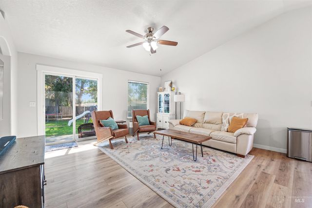 1067 W Pouch St, Kuna, ID 83634