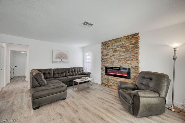345 Templeton Drive, Henderson, NV 89074