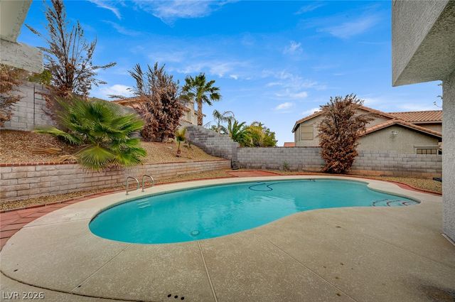 345 Templeton Drive, Henderson, NV 89074