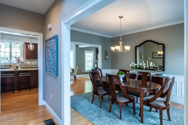 493 Taylor Rd, Stow, MA 01775