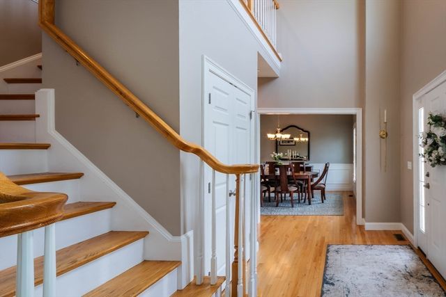 493 Taylor Rd, Stow, MA 01775