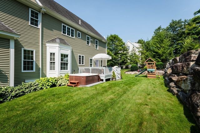 493 Taylor Rd, Stow, MA 01775