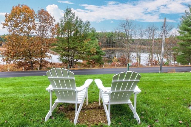 493 Taylor Rd, Stow, MA 01775