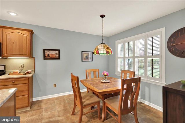 426 W CHARLOTTE ST, Millersville, PA 17551