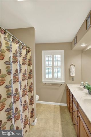 426 W CHARLOTTE ST, Millersville, PA 17551