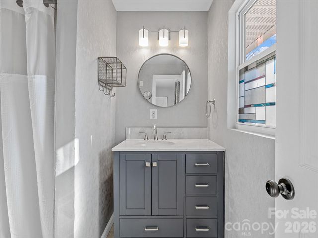 435 Thermal View Drive, Tryon, NC 28782