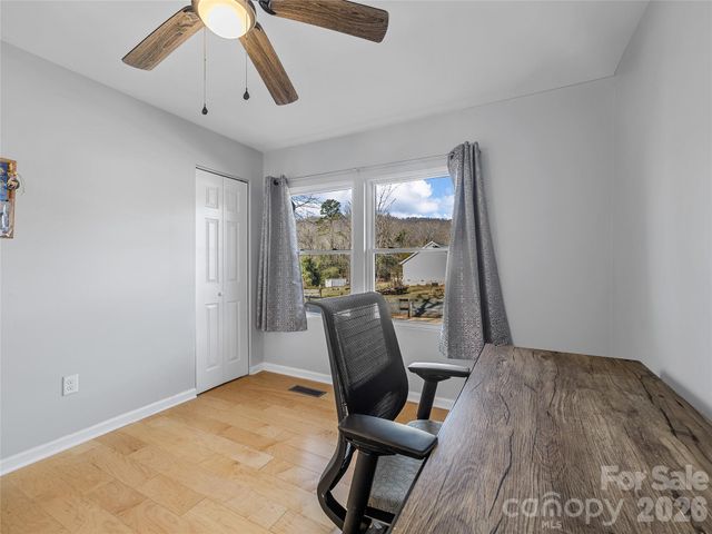 435 Thermal View Drive, Tryon, NC 28782