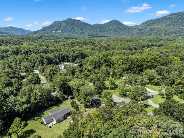 435 Thermal View Drive, Tryon, NC 28782