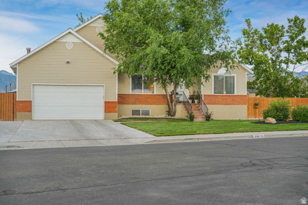 3561 S JENELLES BAY, West Valley City, UT 84119