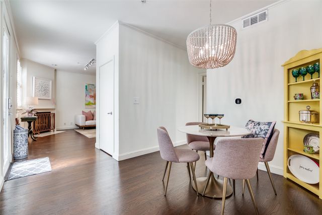 3922 Gilbert Avenue 104, Dallas, TX 75219