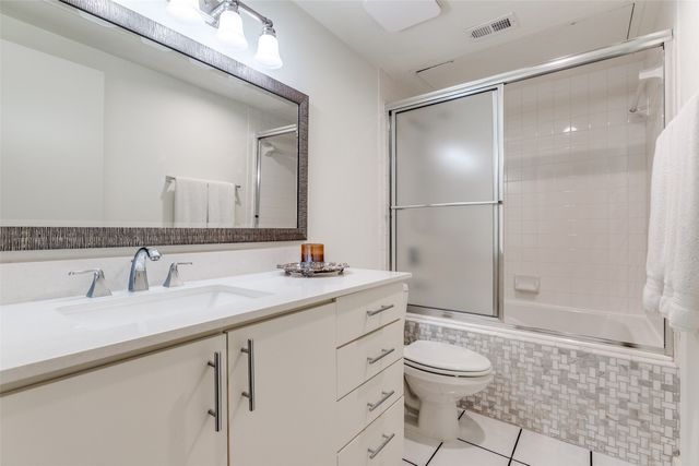 3922 Gilbert Avenue 104, Dallas, TX 75219