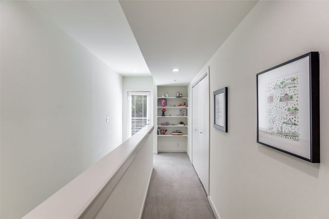 3922 Gilbert Avenue 104, Dallas, TX 75219