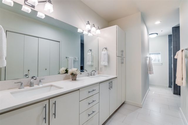 3922 Gilbert Avenue 104, Dallas, TX 75219