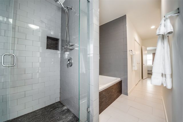 3922 Gilbert Avenue 104, Dallas, TX 75219