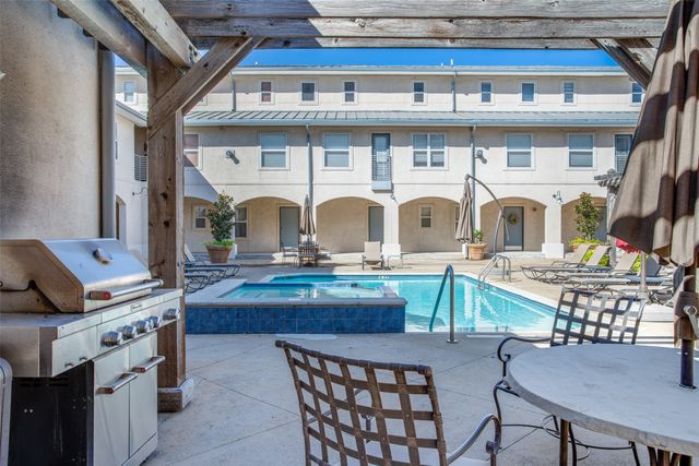 3922 Gilbert Avenue 104, Dallas, TX 75219