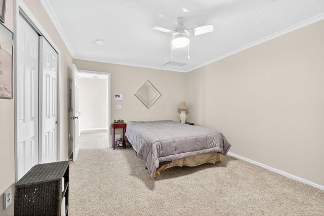 3002 Glenloch Circle, Dublin, OH 43017