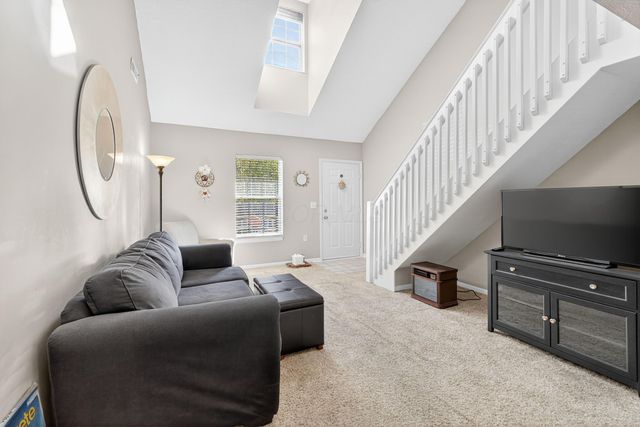 3002 Glenloch Circle, Dublin, OH 43017