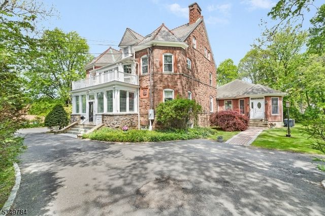 115 Kent Place Blvd, Summit City, NJ 07901
