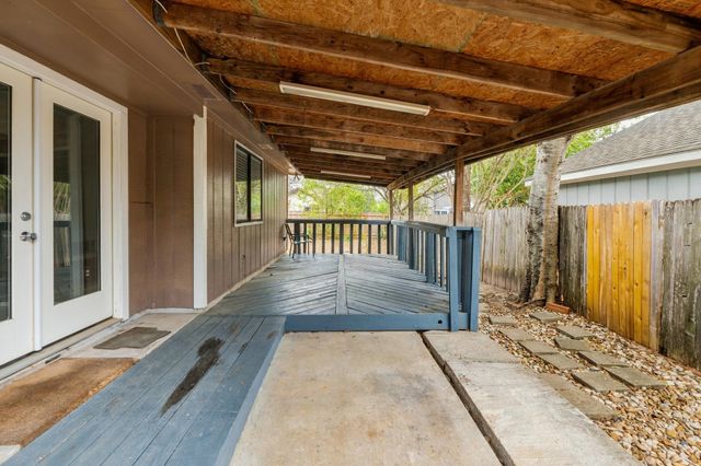 12323 Emery Oaks RD, Austin, TX 78758