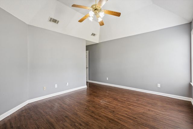 2766 FLETCHER VIEW DR, Memphis, TN 38016