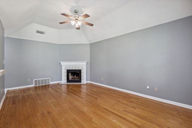 2766 FLETCHER VIEW DR, Memphis, TN 38016