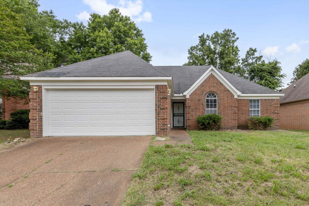 2766 FLETCHER VIEW DR, Memphis, TN 38016