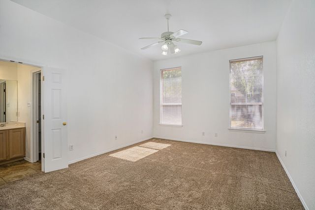 4712 Shorewood Drive, Arlington, TX 76016