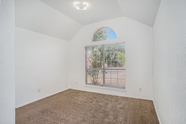 4712 Shorewood Drive, Arlington, TX 76016
