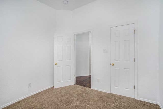 4712 Shorewood Drive, Arlington, TX 76016