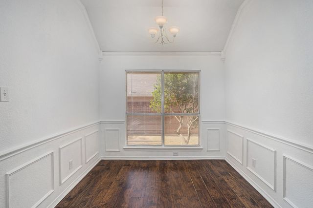 4712 Shorewood Drive, Arlington, TX 76016