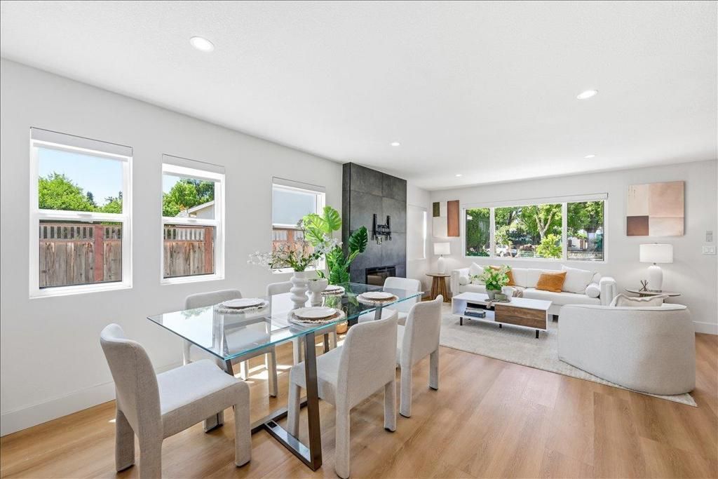 Image 12 of property listing at 235 McEvoy Street, Redwood City, CA 94061