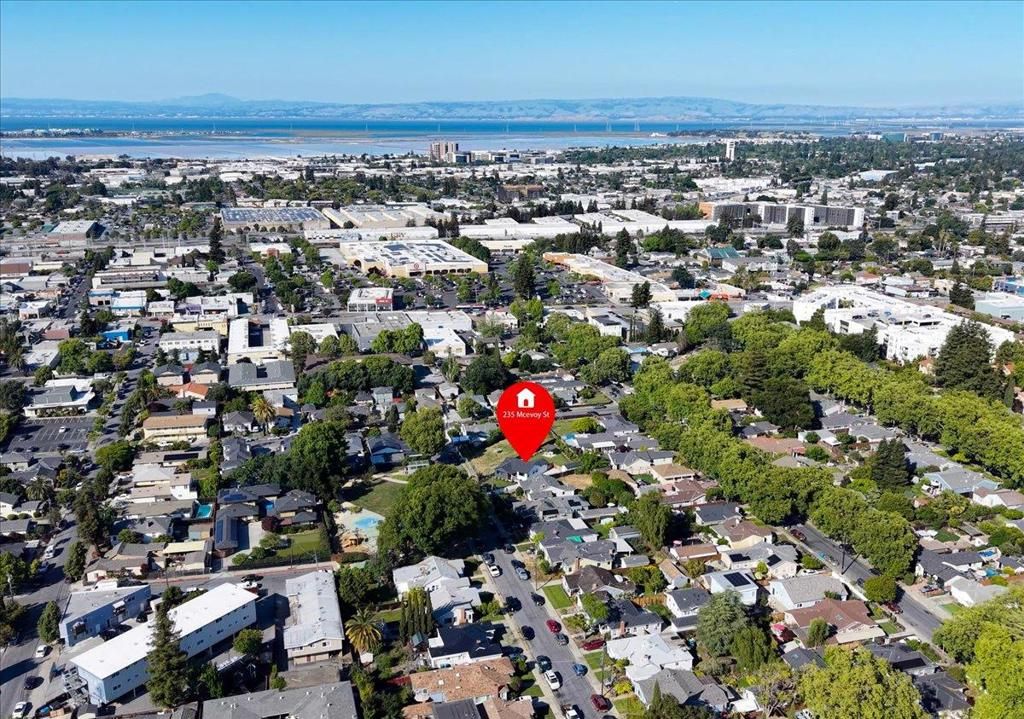 Image 39 of property listing at 235 McEvoy Street, Redwood City, CA 94061
