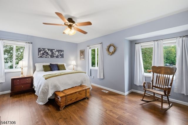33 Fox Tail Ln, Hardyston Twp., NJ 07419
