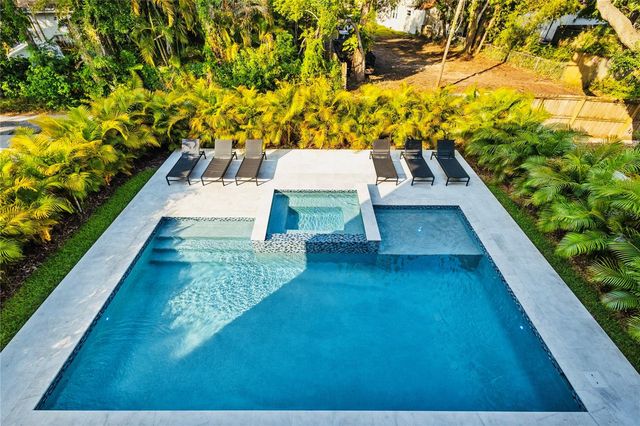 2519 N RIVERSIDE DRIVE, Tampa, FL 33602