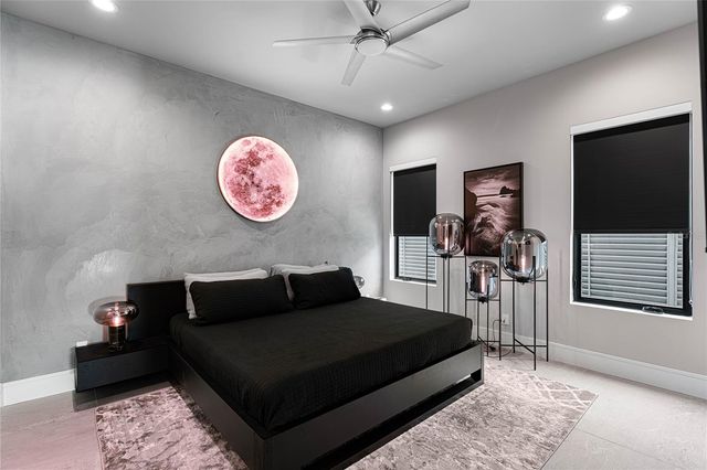 2519 N RIVERSIDE DRIVE, Tampa, FL 33602