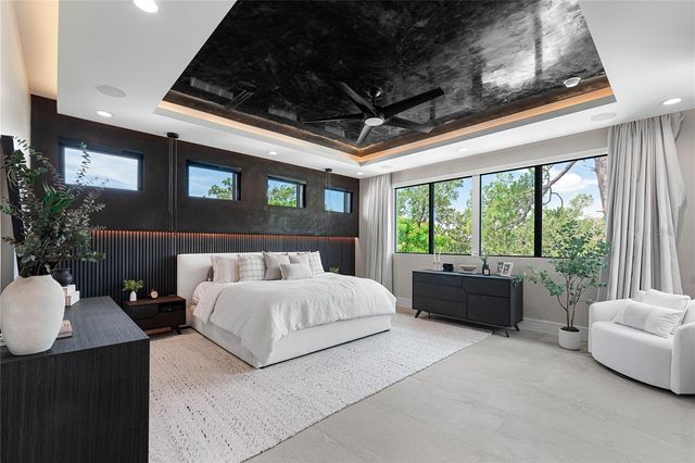 2519 N RIVERSIDE DRIVE, Tampa, FL 33602