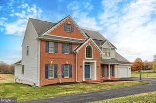 1195 CHERRINGTON LN, Harrisburg, PA 17111