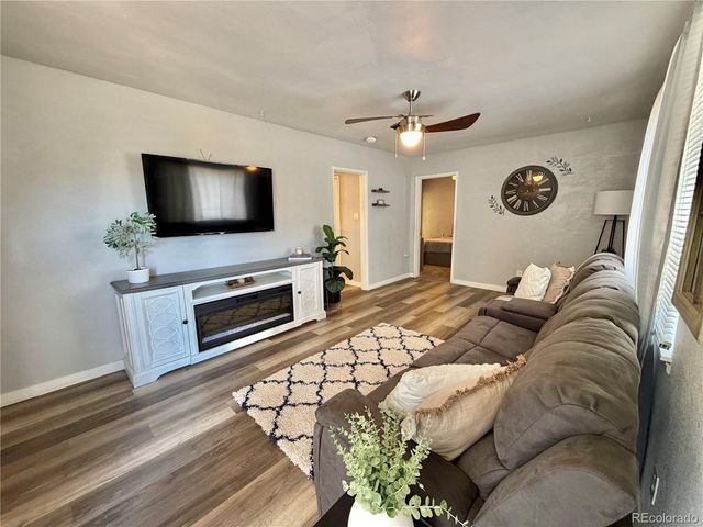 1100 Russell Boulevard, Thornton, CO 80229