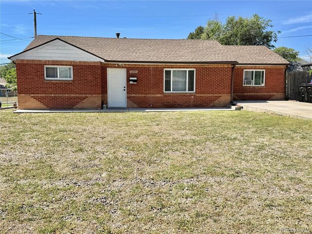 1100 Russell Boulevard, Thornton, CO 80229