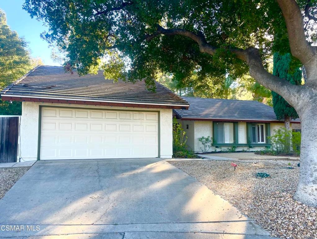 2881 Lodgewood Street, Newbury Park, CA 91320