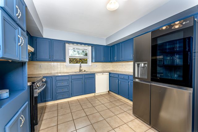 182 Meloy Road, West Haven, CT 06516