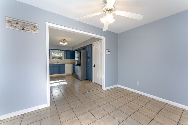 182 Meloy Road, West Haven, CT 06516