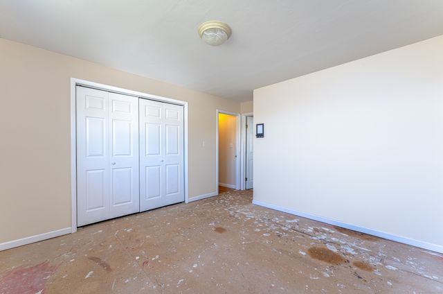 182 Meloy Road, West Haven, CT 06516