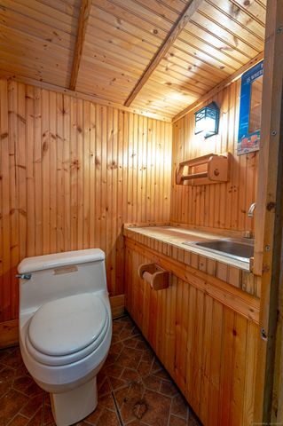 182 Meloy Road, West Haven, CT 06516