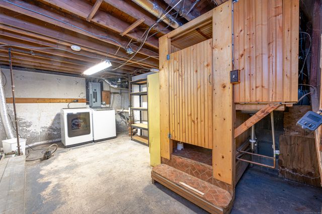 182 Meloy Road, West Haven, CT 06516