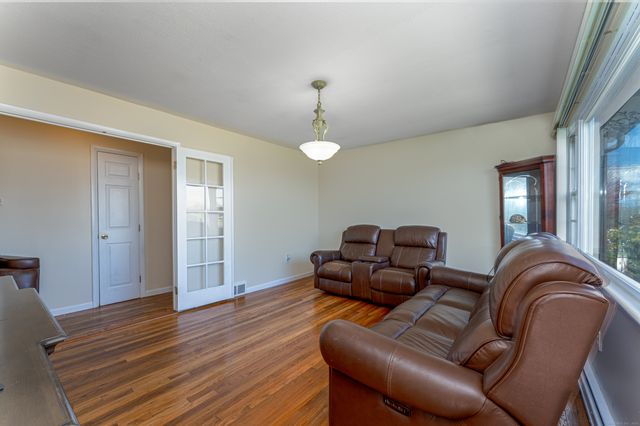 182 Meloy Road, West Haven, CT 06516